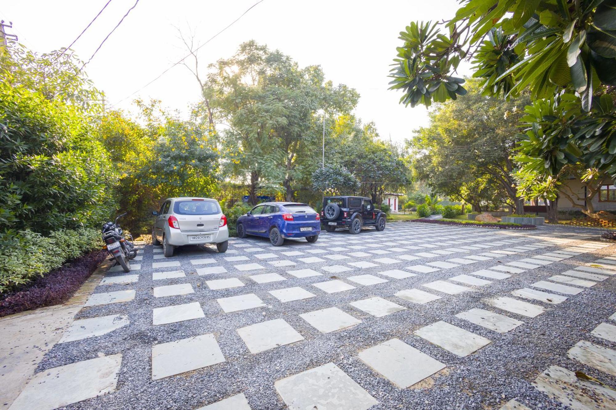 Elivaas Hidden Oasis 4Bhk With Pool, Mud House & Container House Villa Dhauj Exterior photo